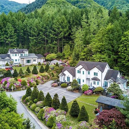 Pyeongchang Greenhill Pension Exteriör bild